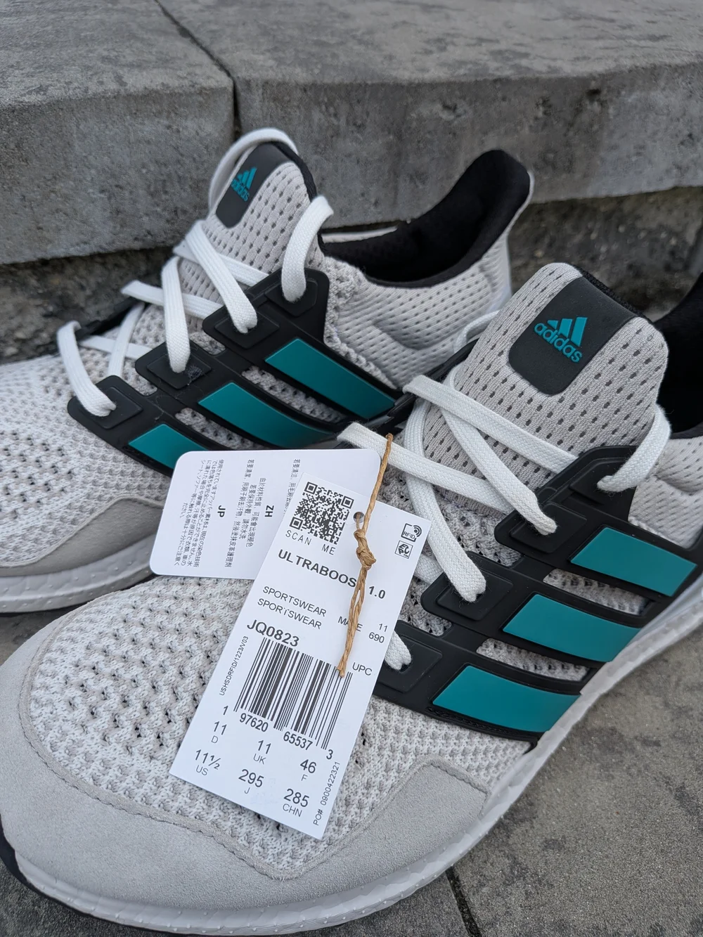 Sz 11.5 adidas UltraBoost 1.0 White Pure Teal JQ0823 Size Men’s Running Shoes